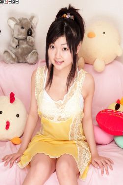 穿成带球跑的作死女配